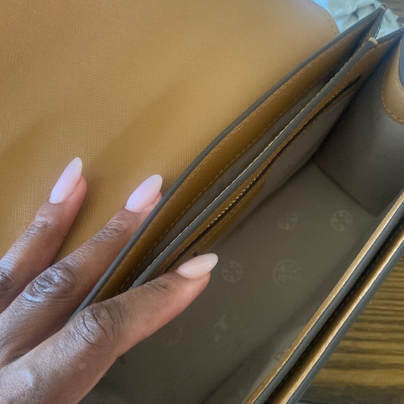 Tory Burch Outlet Medium Emerson Shoulder/Crossbody Bag & card holder! - Picture 10 of 13